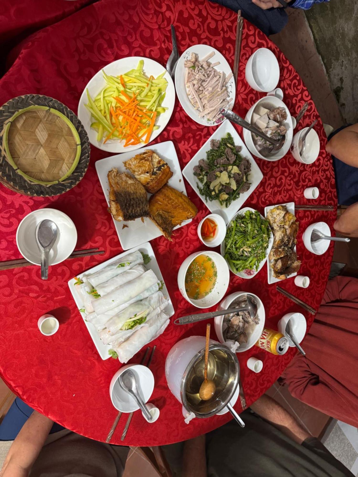 Minh Ngoc Homestay Dien Bien Phu Ban Hin Lom Eksteriør bilde